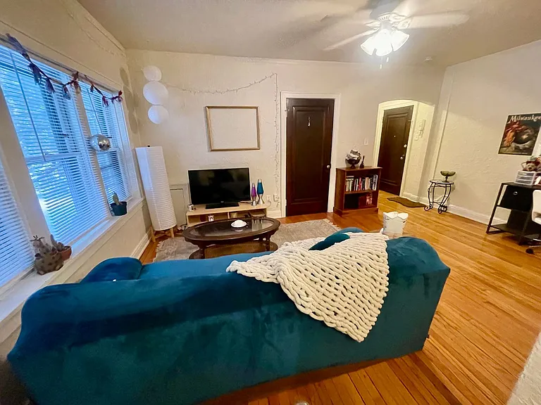 2631 N Cramer St — Photo 13