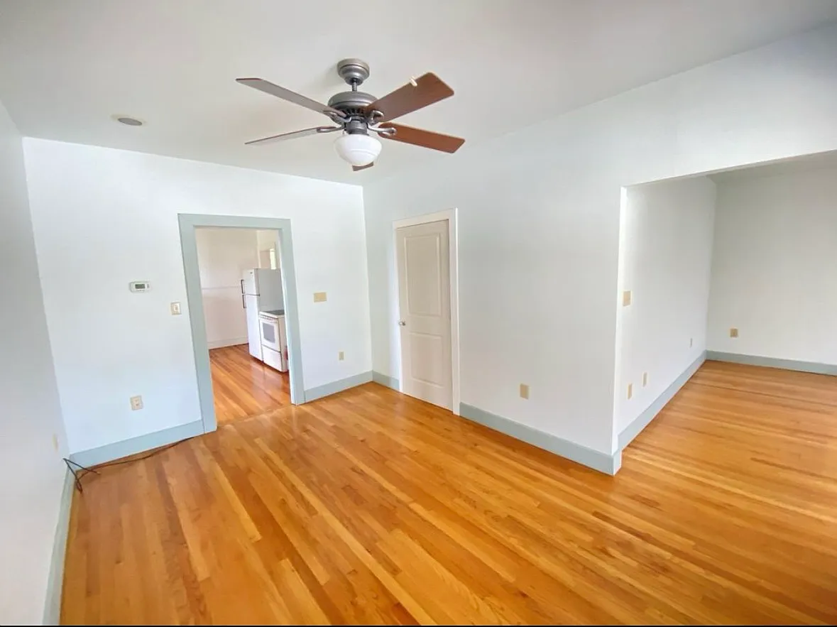2 bed, 1215 sqft, $1,450 — Photo 1