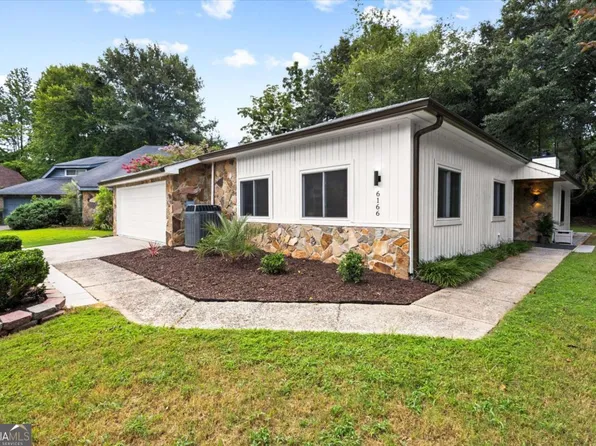 6166 Stadium Ct, Peachtree Corners, GA 30092