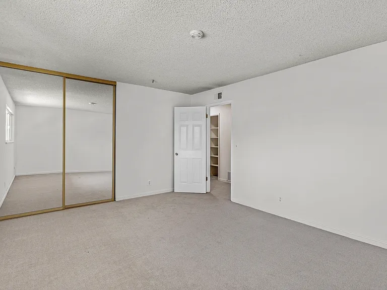 38055 Buxton Cmn — Photo 8