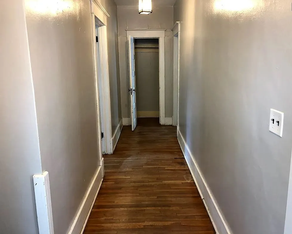 505 East Locust Street Bloomington, IL 61701 - B — Photo 4