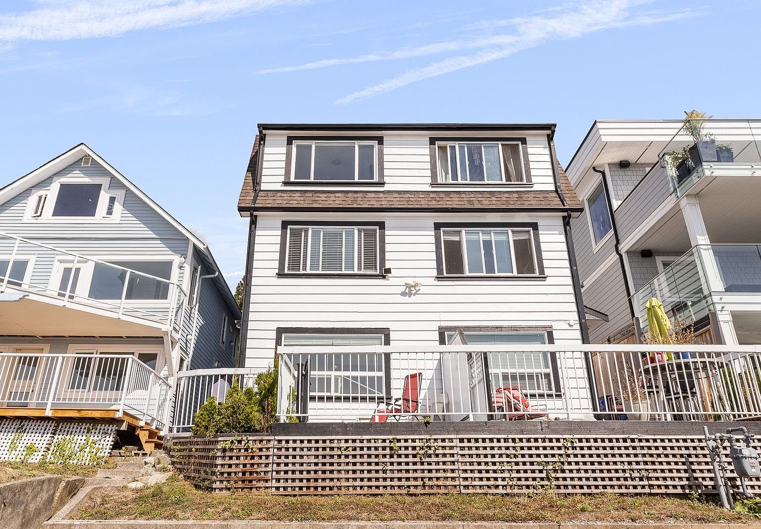 15156 Victoria Ave, White Rock, BC V4B 1G3 MLS R2814221 Zillow