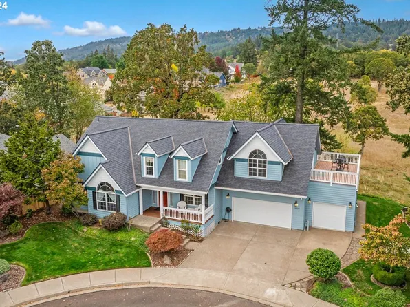 1309 E Oak Knoll Ct, Newberg, OR 97132