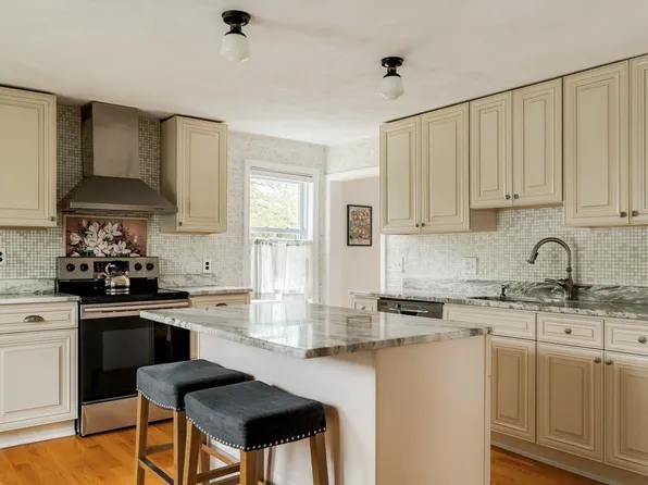 12 Butler St, Medford, MA 02155