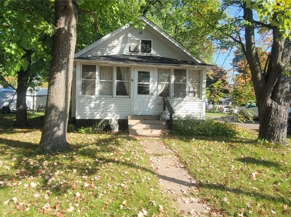 115 E Division Avenue, Barron, WI 54812