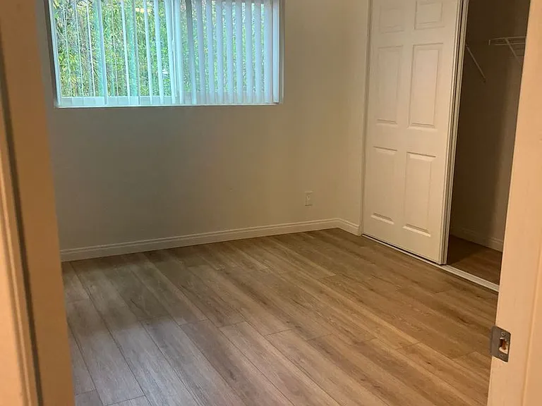 Verdugo Vista — Photo 23