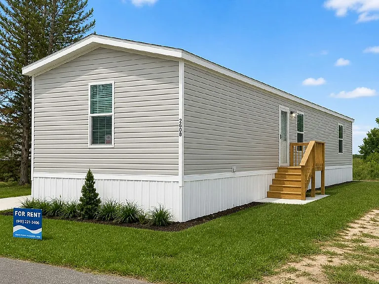 204 Lakeside Garden Cir #204 — Photo 34