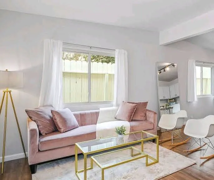 728 Stepney Pl — Photo 12
