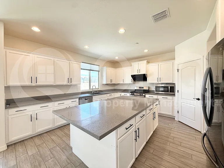 13222 W Brookhart Way — Photo 7
