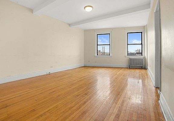 3rd image of 636 W 174th St APT 6B