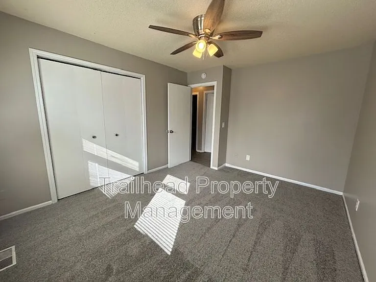 219 N Garrison Ave #4 — Photo 12