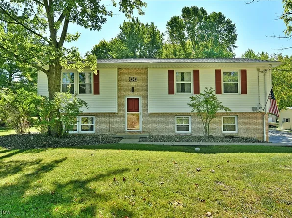 3454 Warren Meadville Rd, Cortland, OH 44410