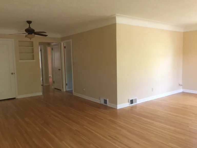 2624 W River Pkwy S — Photo 5