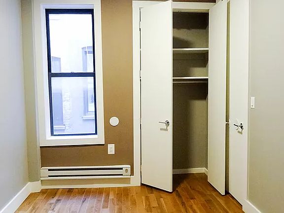 4th image of 1372 Putnam Ave APT 1R