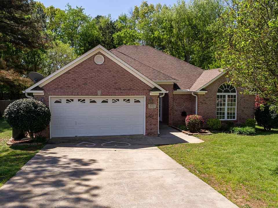 1st image of 312 Antler Point Dr