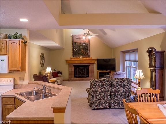 3rd image of 4383 Great Smokey Cir
