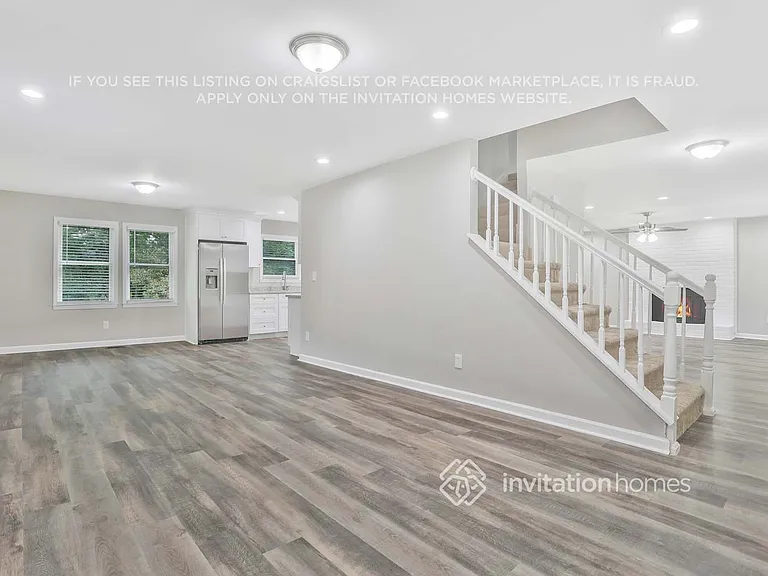 3809 Butternut Dr — Photo 5