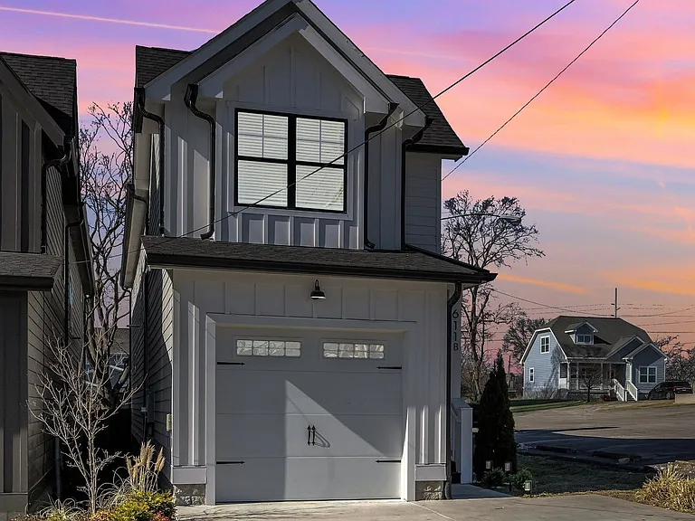611B James Ave — Photo 39