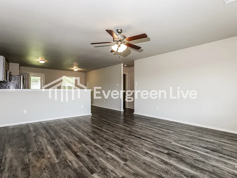 22 Cedar Creek Loop — Photo 4