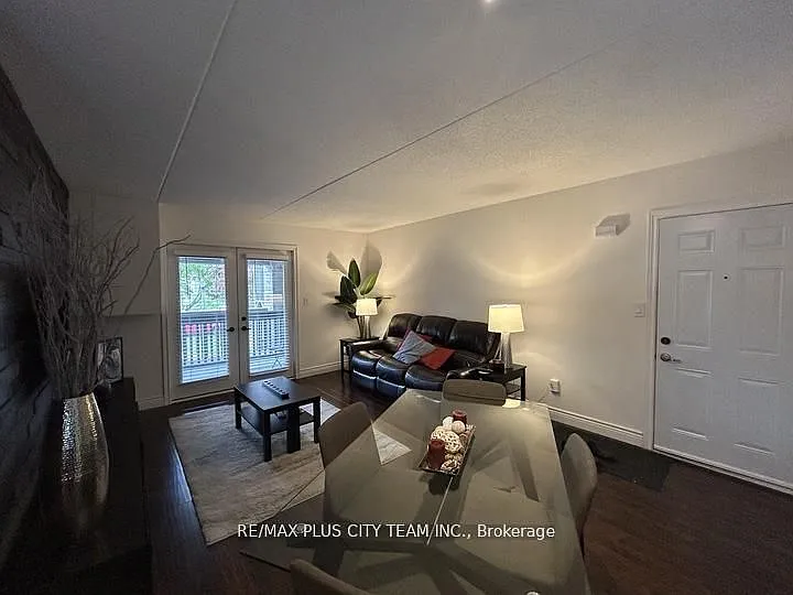 2 bed, $2,350 — Photo 3