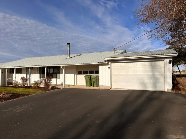 201 A St, Culver, OR 97734