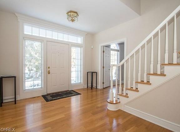 Welcoming, spacious and bright foyer