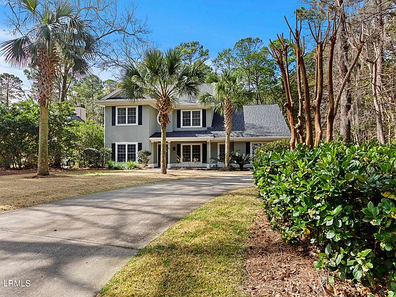 3rd image of 36 Old Sawmill Drive
