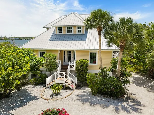 7515 Manasota Key Rd, Englewood, FL 34223