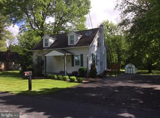 11 Springers Ln, New Cumberland, PA 17070