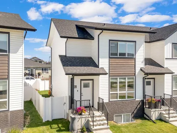 10 A S Evergreen Way, Red Deer, AB T4P 3H1