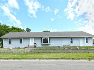 1104 Paul St, Perry, IA 50220