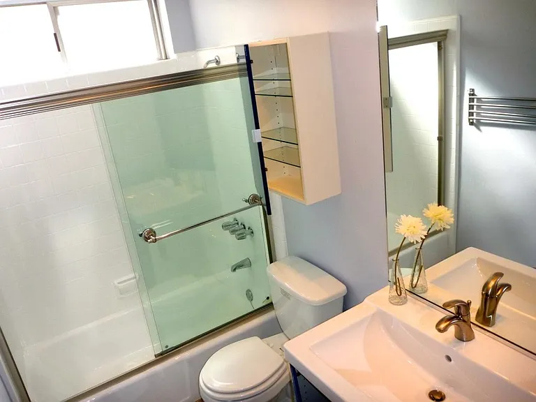 1527 Princeton St #2 — Photo 28