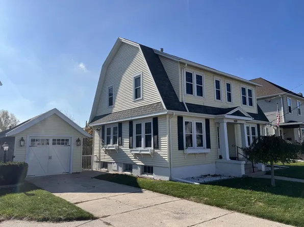 1609 24th STREET, Two Rivers, WI 54241