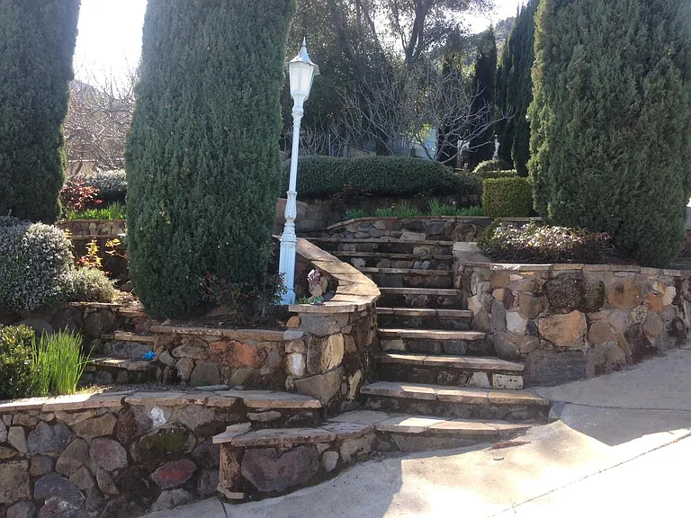 8242 N Heights Dr — Photo 41