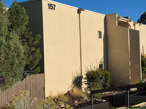 157 Calle Ojo Feliz, Santa Fe, NM 87505