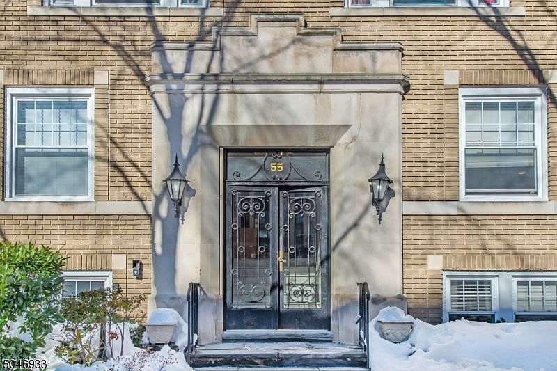 1st image of 55 Park Ave Unit 36