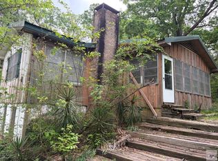 107 Lakeshore Rd, Saratoga, AR 71859