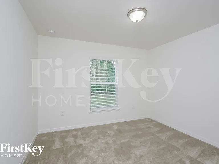 4611 Belladonna Ave — Photo 10