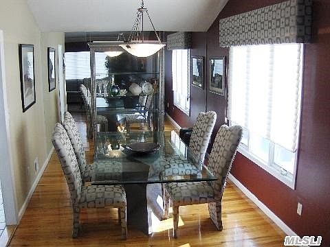 4th image of 171 Tredwell Ave