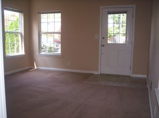 4048 Richland Ave, Saint Matthews, KY 40207