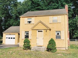 176 Oak St, East Hartford, CT 06118