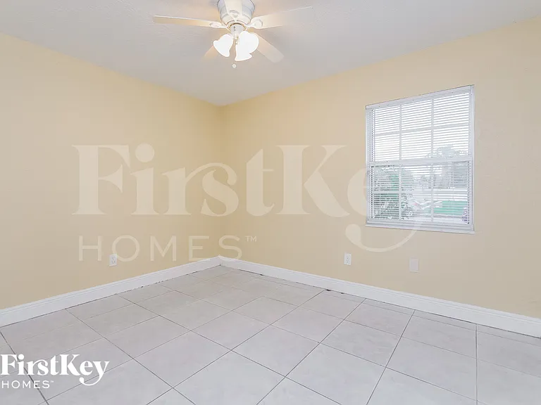12126 Dakota Woods Ln — Photo 13
