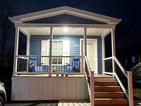 5th image of 2027 Beatty Dr