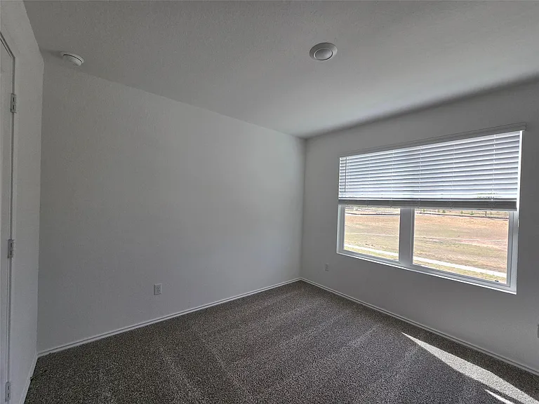 352 San Juan Trl — Photo 24
