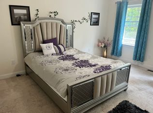 29 Navajo Ter, Westford, MA 01886