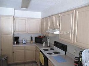 3rd image of 13827 Fairway Island Dr APT 1212