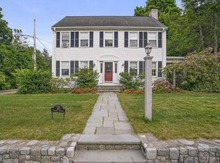 28 Summit St, Hyde Park, MA 02136