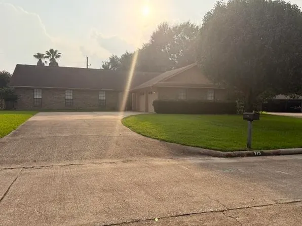 715 W Evangeline St, Beaumont, TX 77706