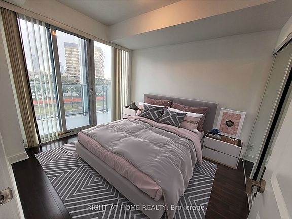 2nd image of 4033 Hurontario St #418
