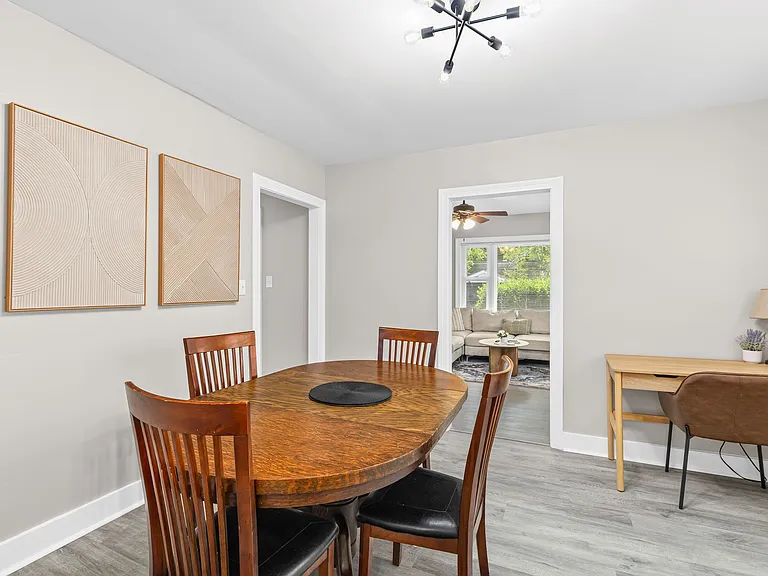 5473 Marie St — Photo 10